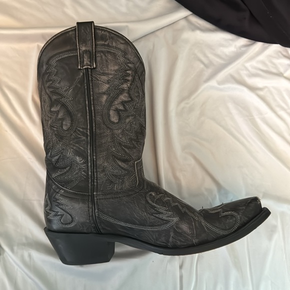 Laredo snip toe cowboy boots - Picture 3 of 4